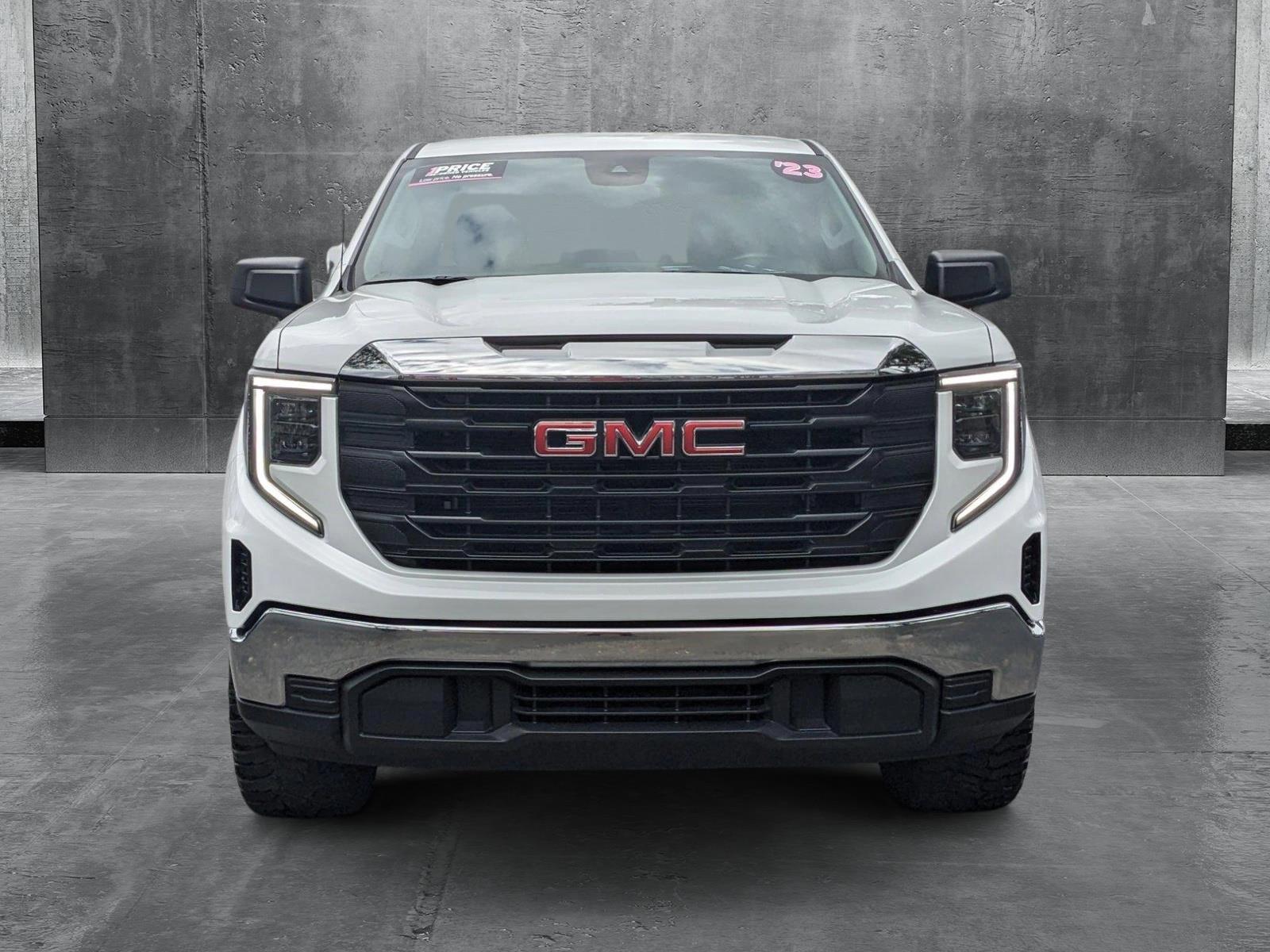 2023 GMC Sierra 1500 Vehicle Photo in GREENACRES, FL 33463-3207