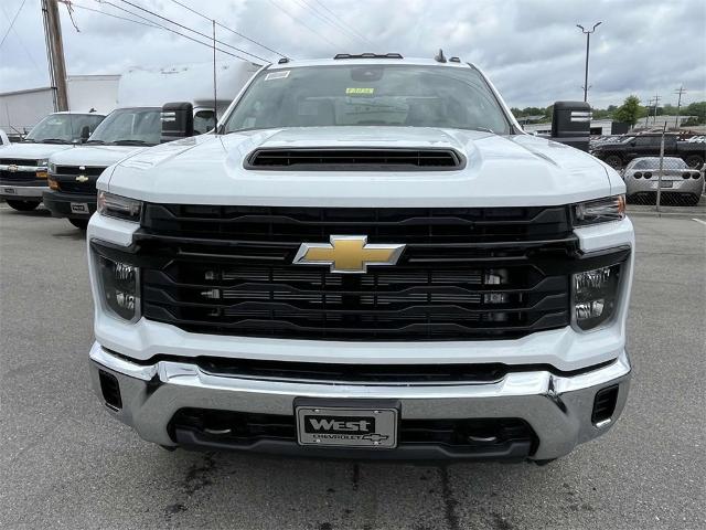 2024 Chevrolet Silverado 3500 HD Vehicle Photo in ALCOA, TN 37701-3235