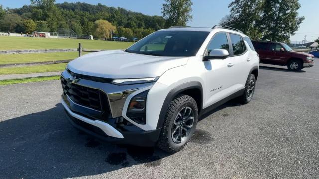 2025 Chevrolet Equinox Vehicle Photo in THOMPSONTOWN, PA 17094-9014