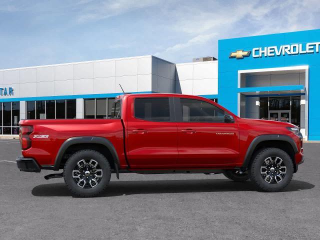 2024 Chevrolet Colorado Vehicle Photo in MOON TOWNSHIP, PA 15108-2571