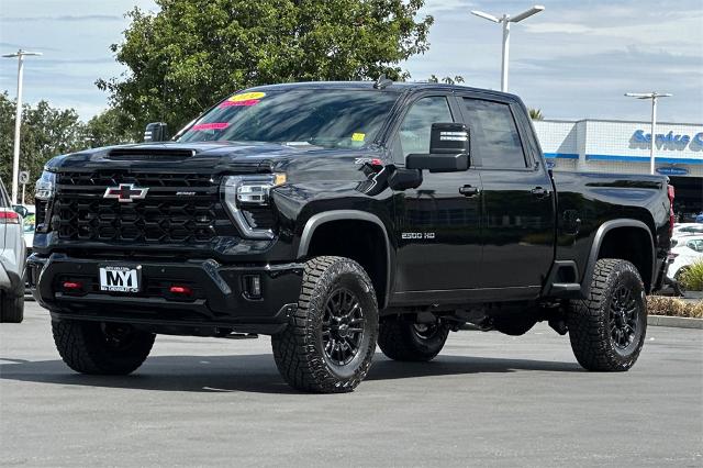 2025 Chevrolet Silverado 2500 HD Vehicle Photo in SALINAS, CA 93907-2500