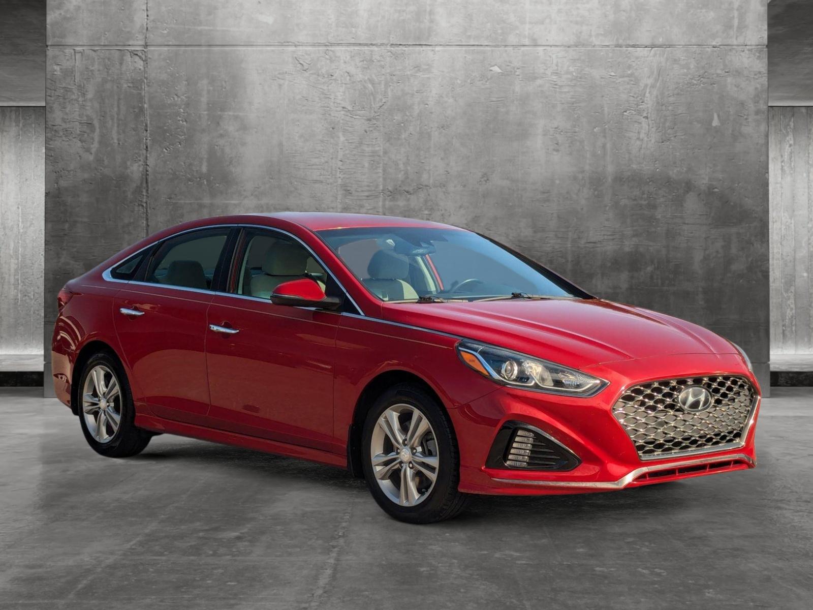 2019 Hyundai SONATA Vehicle Photo in St. Petersburg, FL 33713