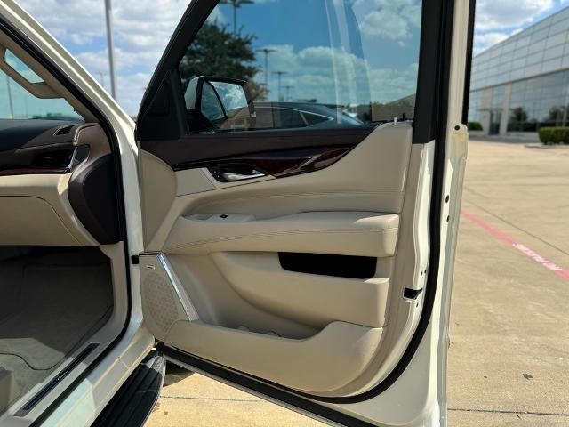 2015 Cadillac Escalade Vehicle Photo in Grapevine, TX 76051