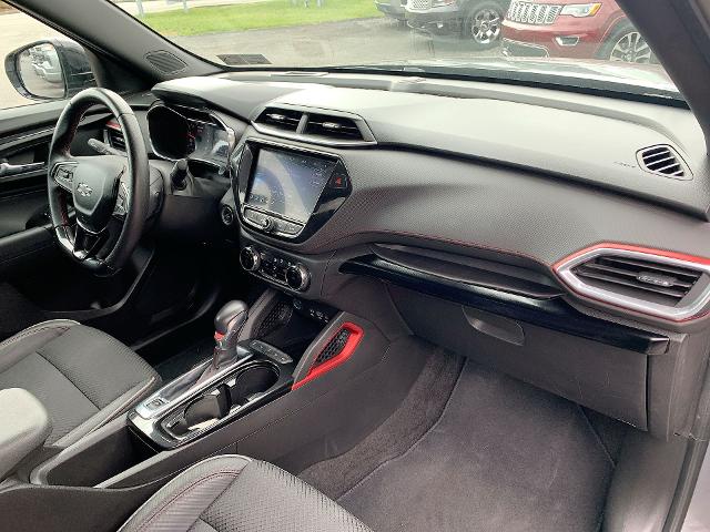 2021 Chevrolet Trailblazer Vehicle Photo in MOON TOWNSHIP, PA 15108-2571