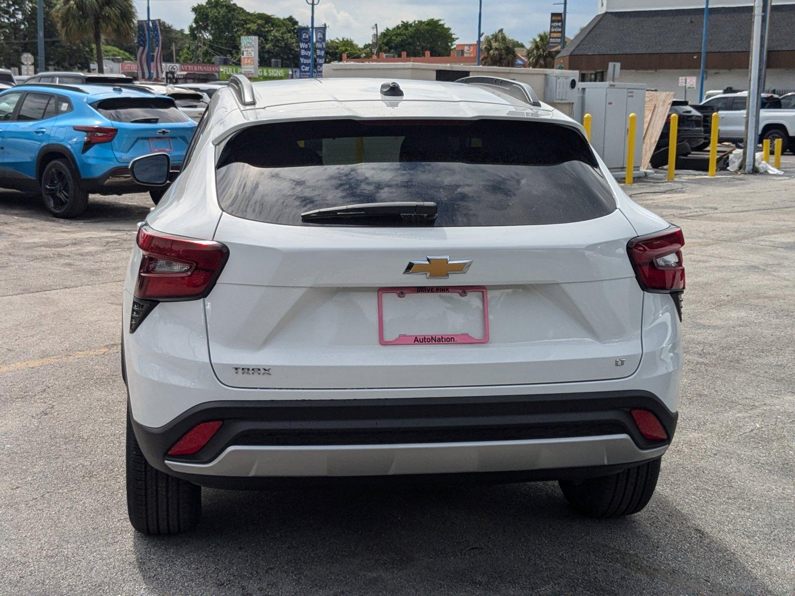 2025 Chevrolet Trax Vehicle Photo in MIAMI, FL 33134-2699