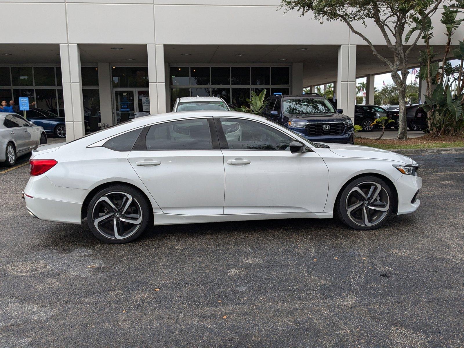 2022 Honda Accord Sedan Vehicle Photo in Miami, FL 33015