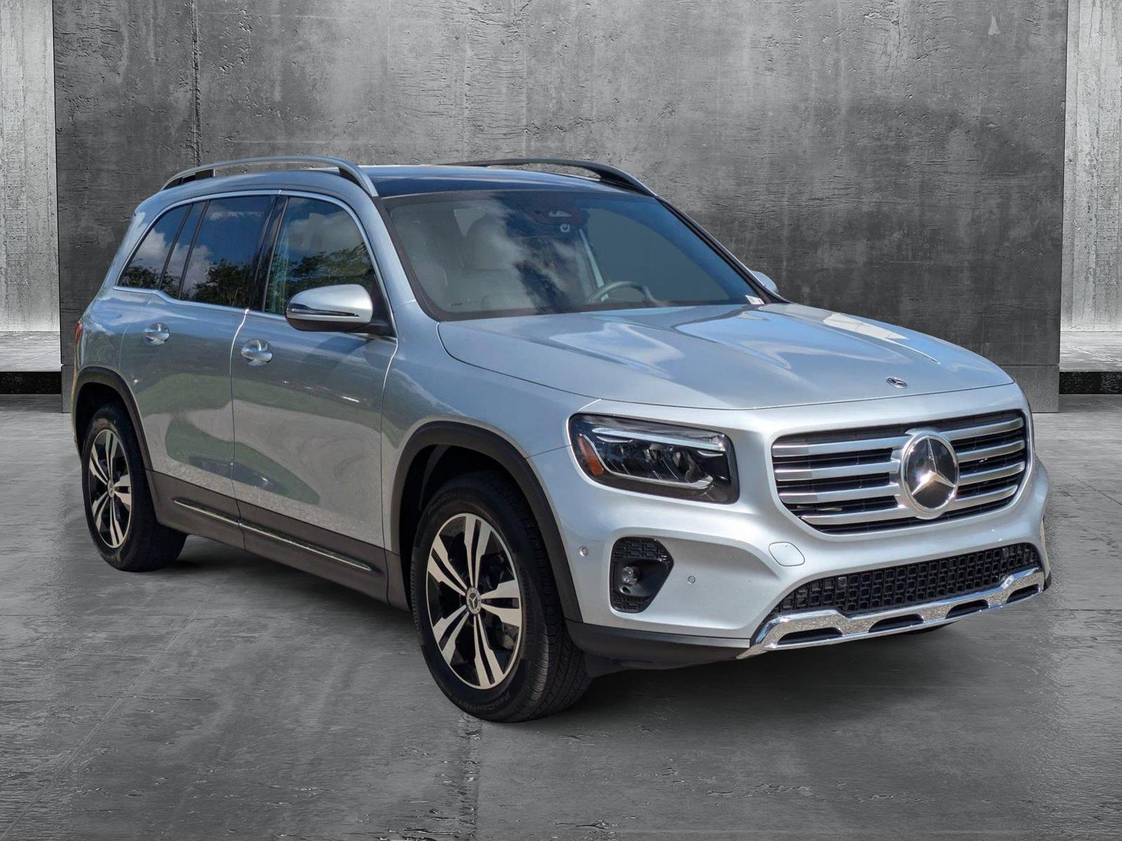 2024 Mercedes-Benz GLB Vehicle Photo in Sarasota, FL 34231