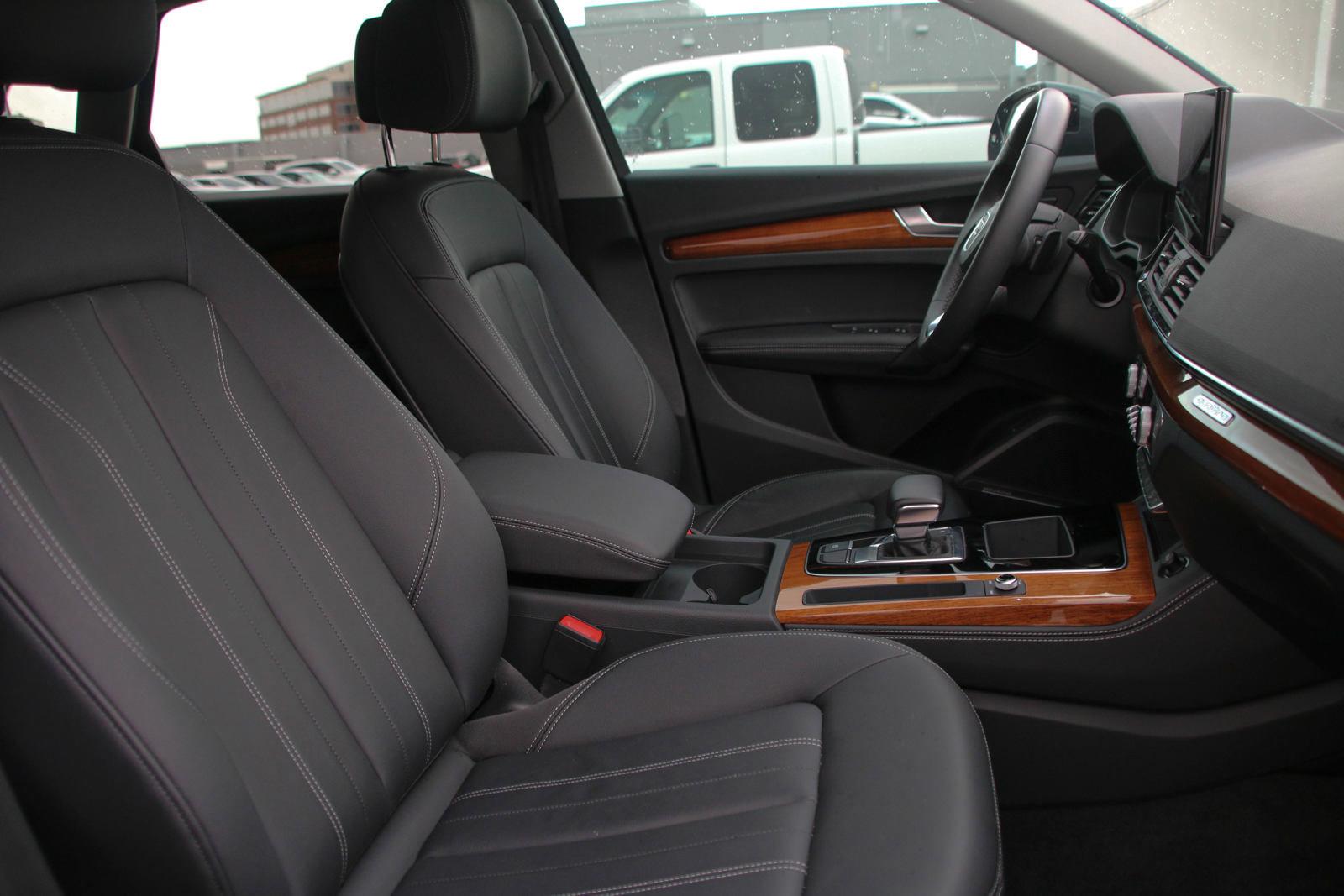 2023 Audi Q5 Vehicle Photo in SUGAR LAND, TX 77478