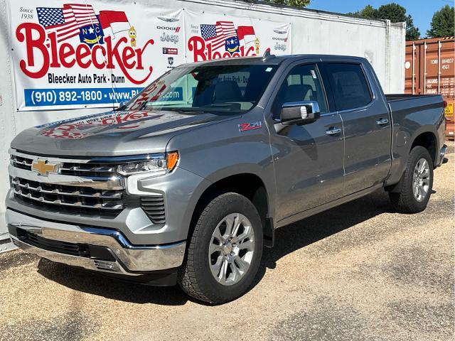 2024 Chevrolet Silverado 1500 Vehicle Photo in DUNN, NC 28334-8900