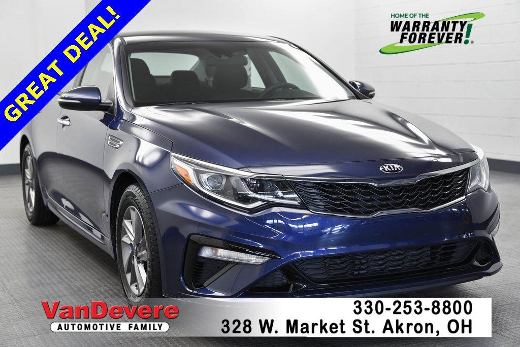 2019 Kia Optima Vehicle Photo in AKRON, OH 44303-2185