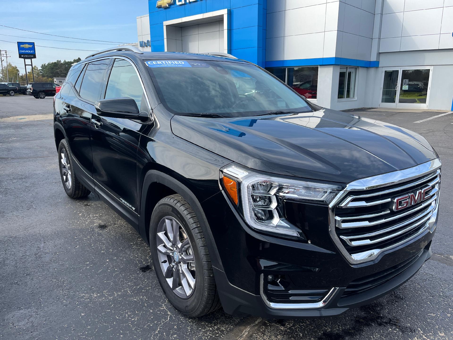 2023 GMC Terrain Vehicle Photo in CLARE, MI 48617-9414