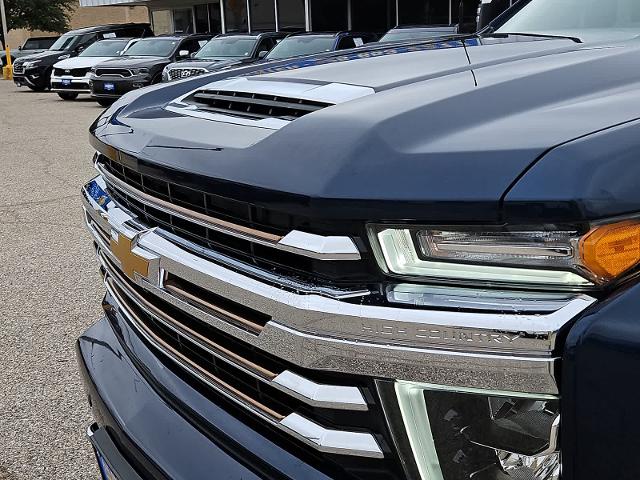 2023 Chevrolet Silverado 2500 HD Vehicle Photo in SAN ANGELO, TX 76903-5798