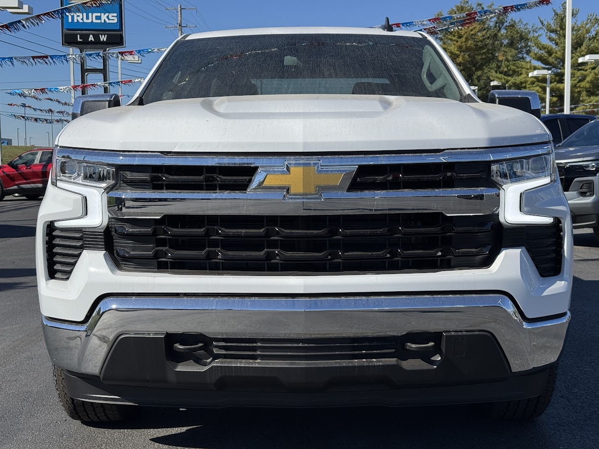 2025 Chevrolet Silverado 1500 Vehicle Photo in BOONVILLE, IN 47601-9633