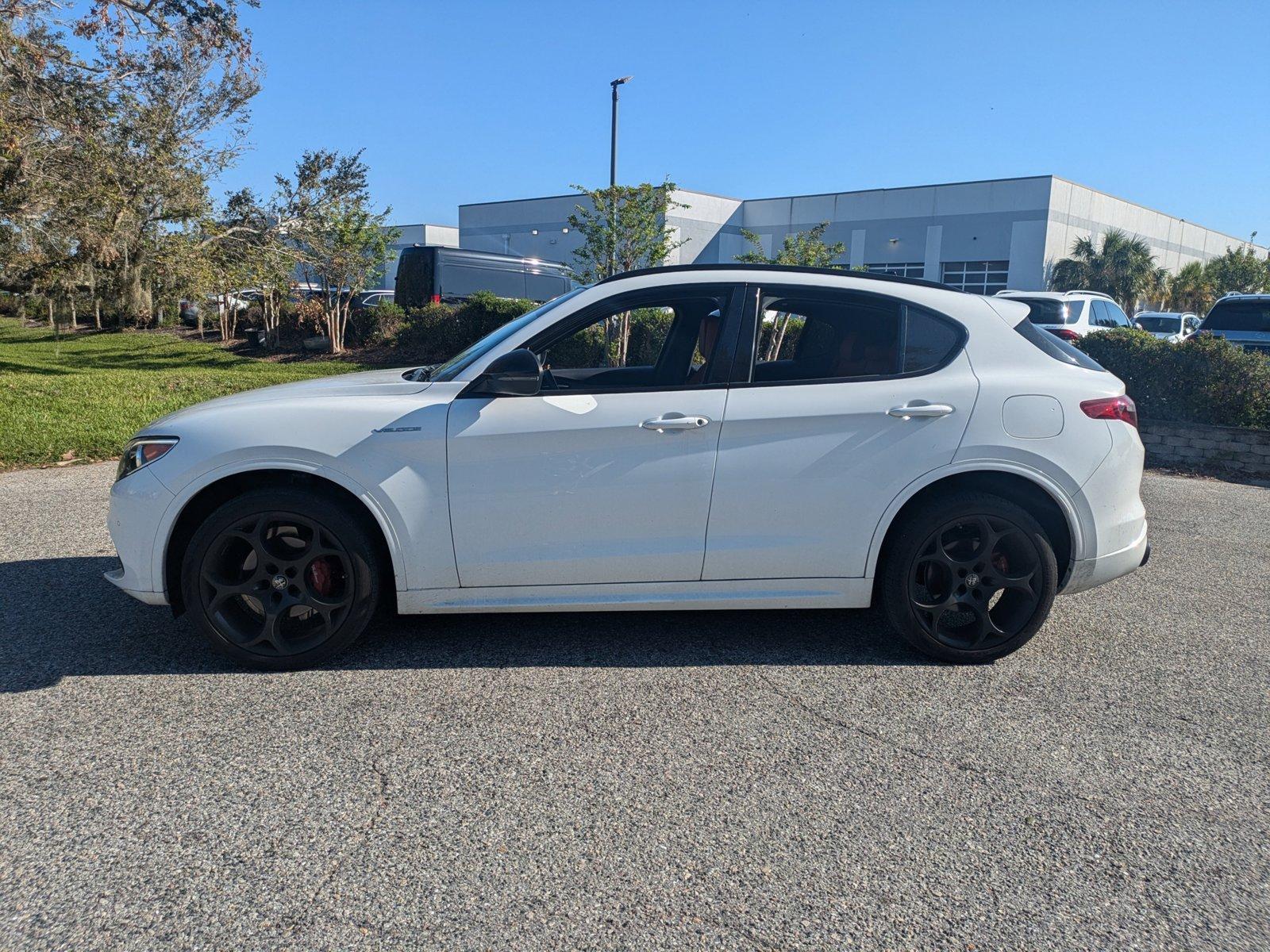 2022 Alfa Romeo Stelvio Vehicle Photo in Sarasota, FL 34231