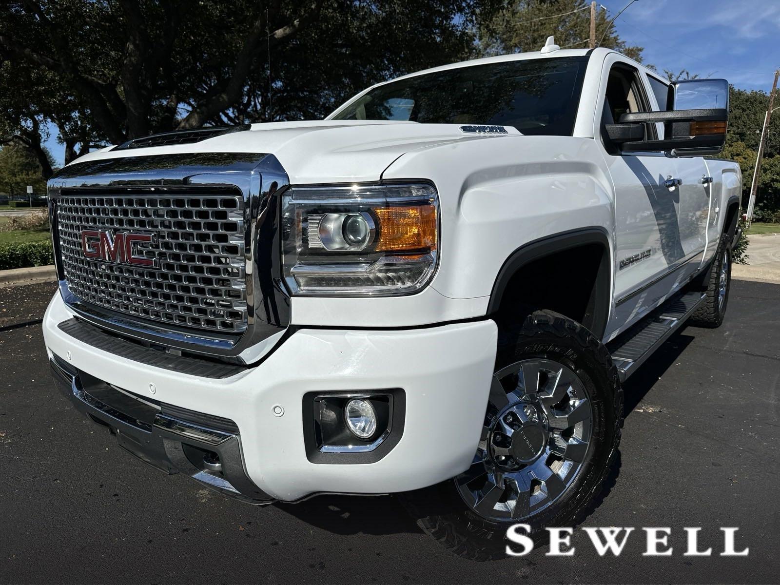 2017 GMC Sierra 2500 HD Vehicle Photo in DALLAS, TX 75209-3016