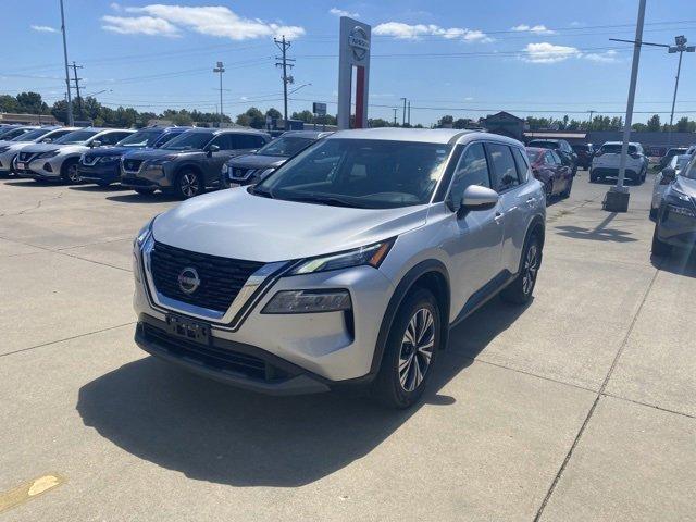 Used 2022 Nissan Rogue SV with VIN 5N1BT3BB2NC705111 for sale in Dexter, MO