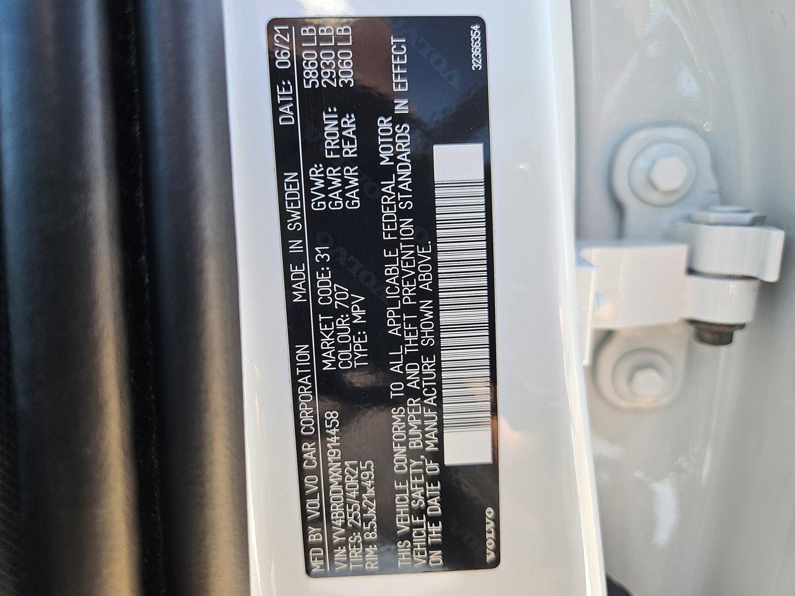 2022 Volvo XC60 Recharge Plug-In Hybrid Vehicle Photo in Spokane Valley, WA 99212