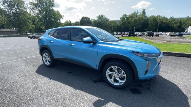 2025 Chevrolet Trax Vehicle Photo in THOMPSONTOWN, PA 17094-9014