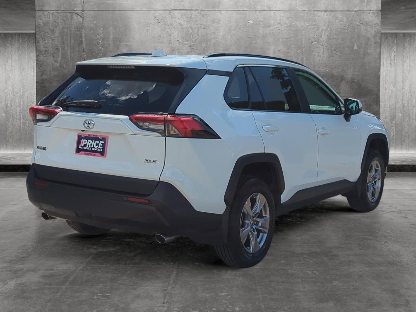 2022 Toyota RAV4 Vehicle Photo in Ft. Myers, FL 33907