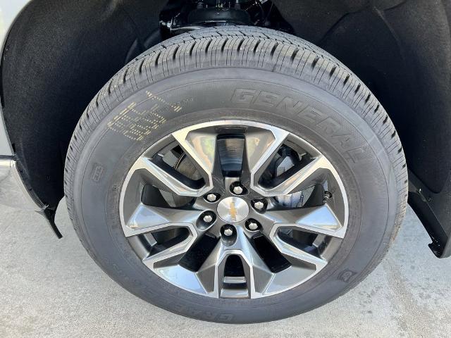 2024 Chevrolet Silverado 1500 Vehicle Photo in MANHATTAN, KS 66502-5036