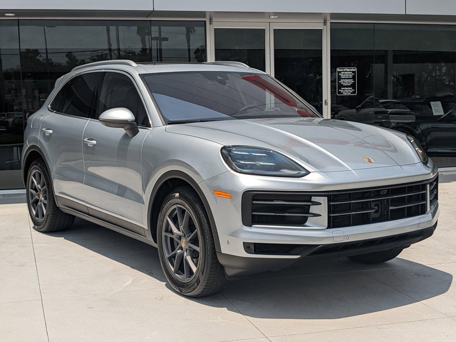 2024 Porsche Cayenne Vehicle Photo in Maitland, FL 32751