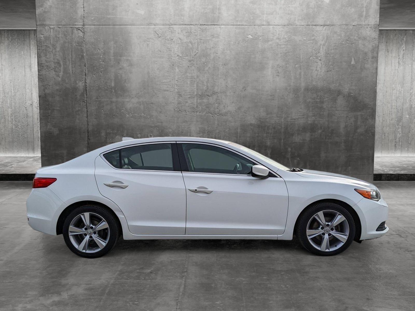 2014 Acura ILX Vehicle Photo in Spokane Valley, WA 99212