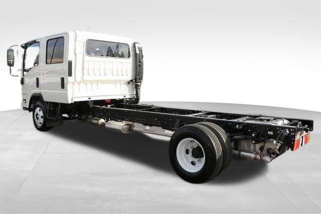 2025 Chevrolet Low Cab Forward Vehicle Photo in Salem, OR 97301