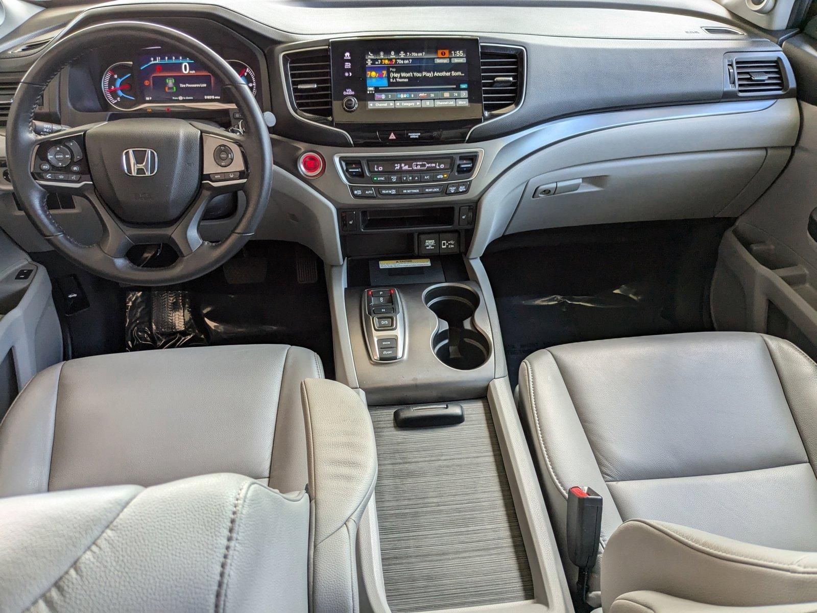 2022 Honda Pilot Vehicle Photo in Miami, FL 33015