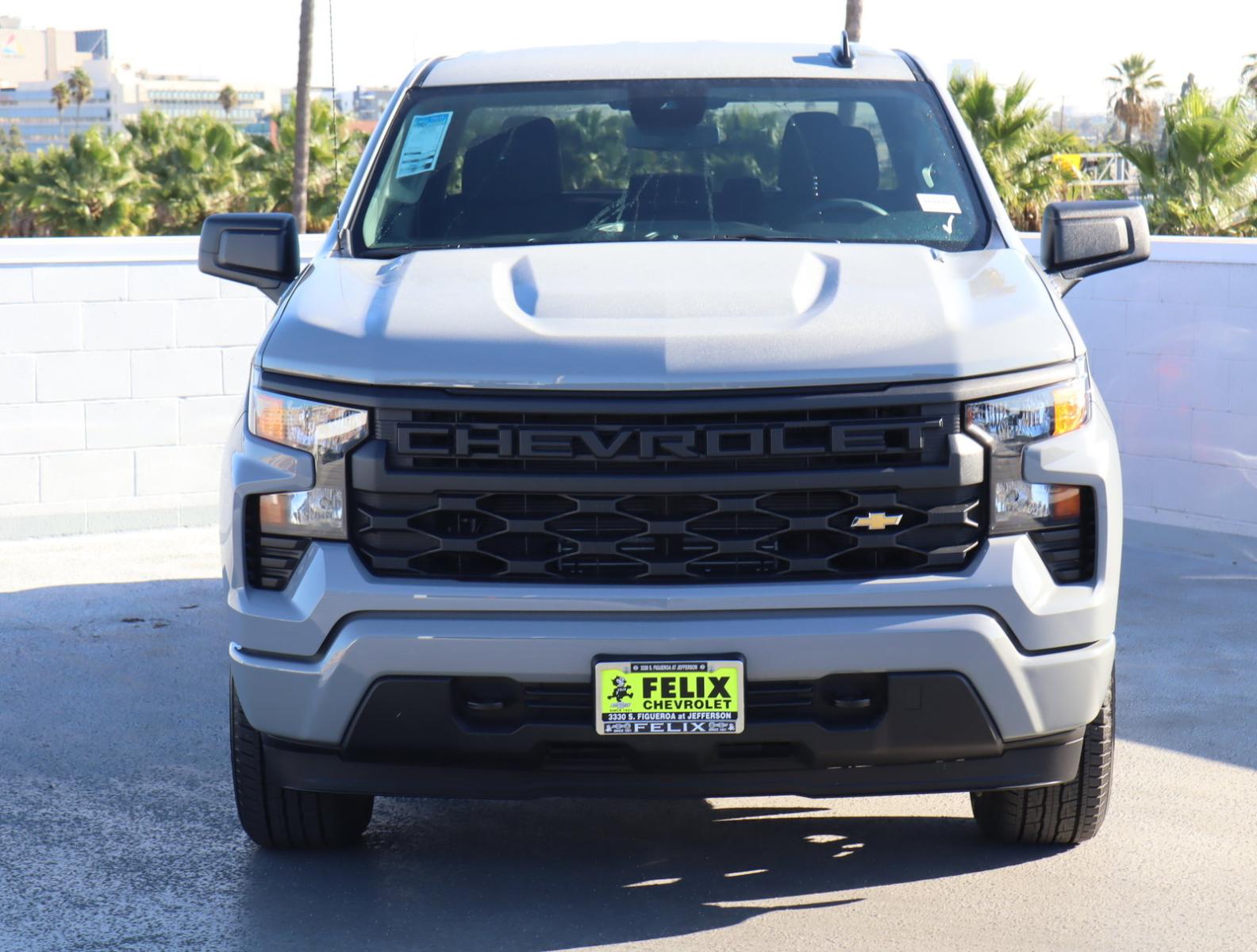 2025 Chevrolet Silverado 1500 Vehicle Photo in LOS ANGELES, CA 90007-3794