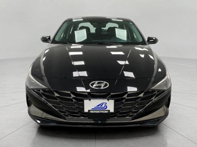 2022 Hyundai ELANTRA Vehicle Photo in Appleton, WI 54913