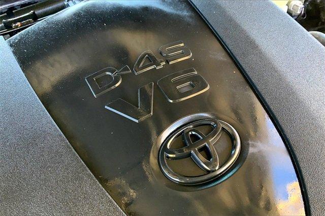 2022 Toyota TACOMA 4WD Vehicle Photo in KANSAS CITY, MO 64114-4502