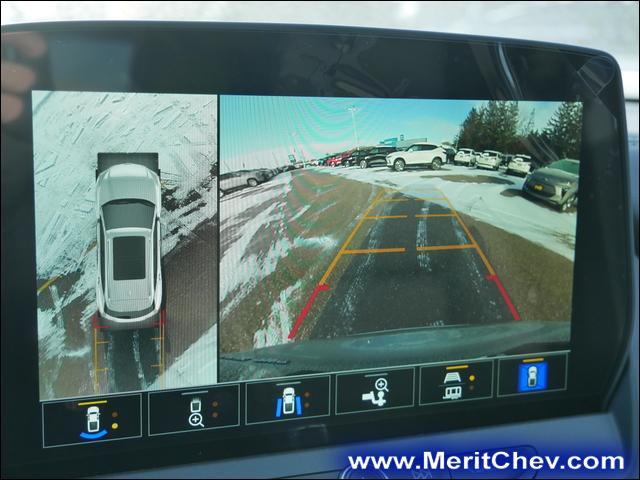 2024 Chevrolet Blazer Vehicle Photo in MAPLEWOOD, MN 55119-4794