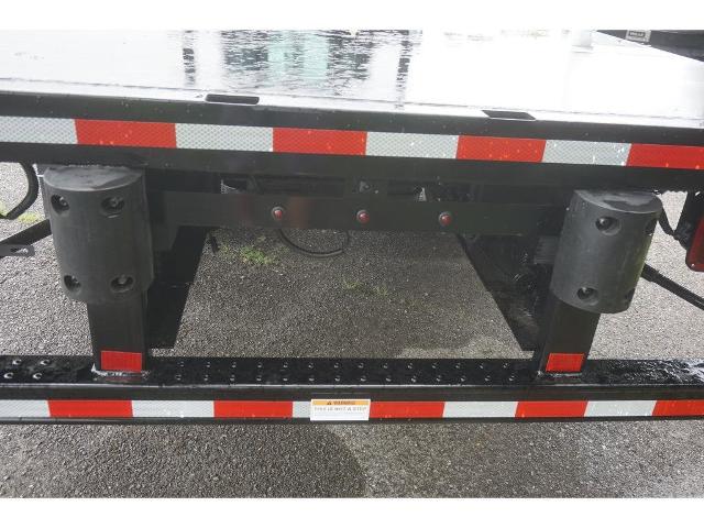 2022 Chevrolet Silverado Chassis Cab Vehicle Photo in ALCOA, TN 37701-3235