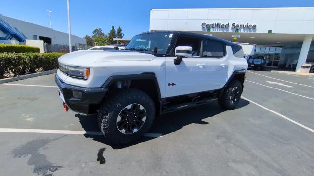 2024 GMC HUMMER EV SUV Vehicle Photo in ANAHEIM, CA 92806-5612