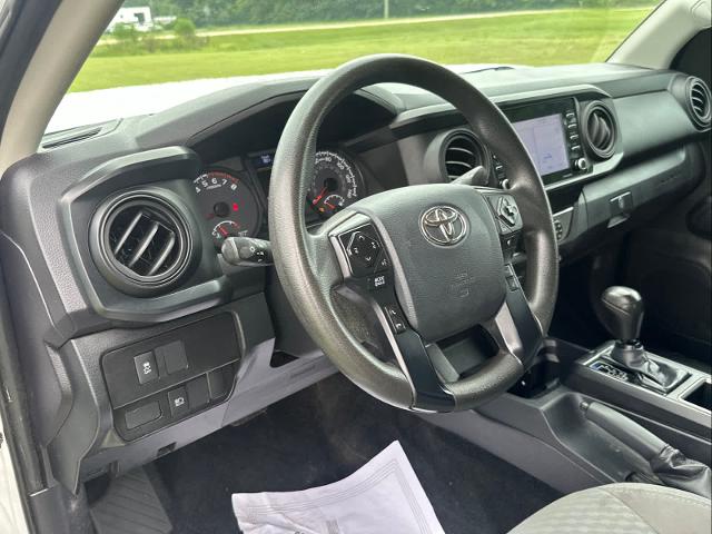 2020 Toyota Tacoma 2WD Vehicle Photo in DUNN, NC 28334-8900