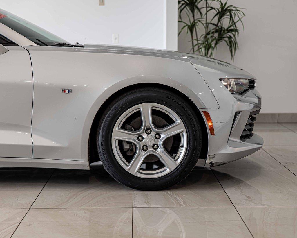 2018 Chevrolet Camaro Vehicle Photo in Plainfield, IL 60586