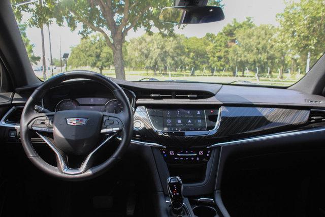 2022 Cadillac XT6 Vehicle Photo in HOUSTON, TX 77090