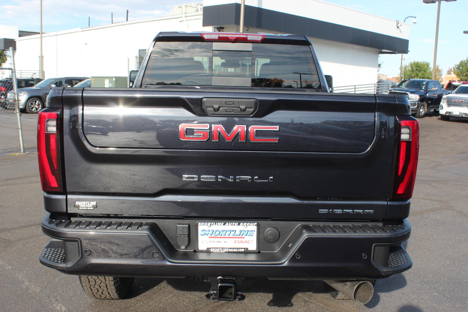 2025 GMC Sierra 2500 HD Vehicle Photo in AURORA, CO 80012-4011