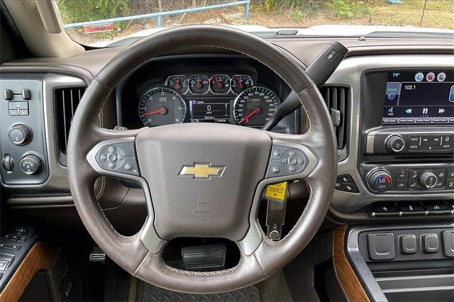 2015 Chevrolet Silverado 2500HD Built After Aug 14 Vehicle Photo in INDEPENDENCE, MO 64055-1314