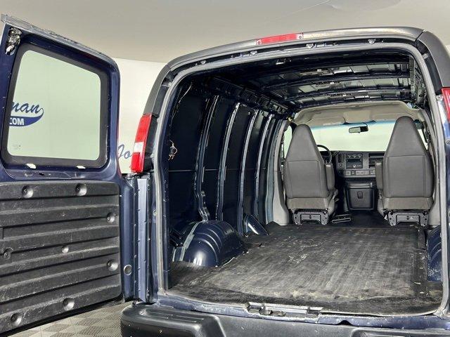 2019 Chevrolet Express Cargo Van Vehicle Photo in HARRISONBURG, VA 22801-8763