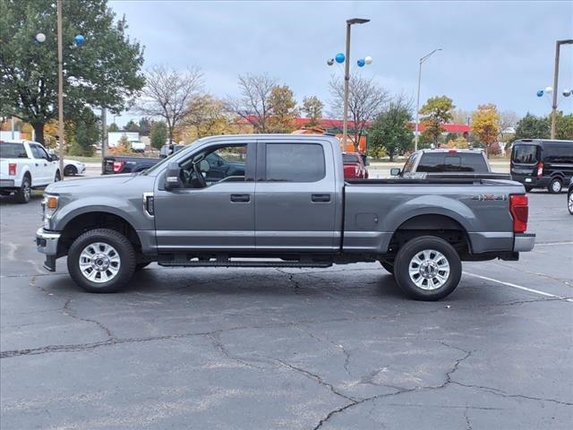 2022 Ford Super Duty F-250 SRW Vehicle Photo in Saint Charles, IL 60174