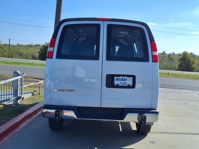 2022 Chevrolet Express Cargo 2500 Vehicle Photo in ELGIN, TX 78621-4245