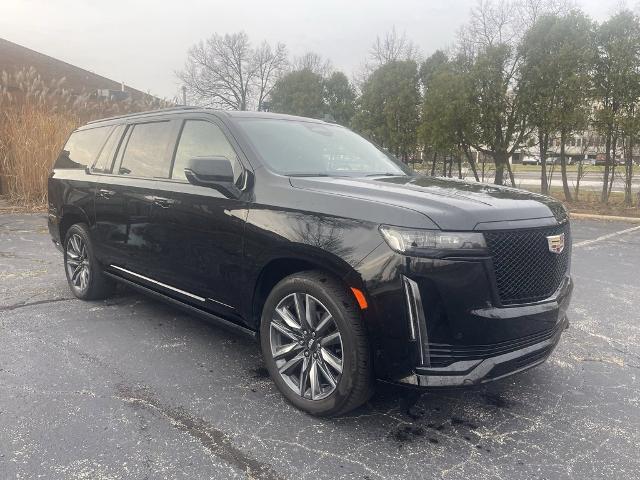 2022 Cadillac Escalade ESV Vehicle Photo in BEACHWOOD, OH 44122-4298