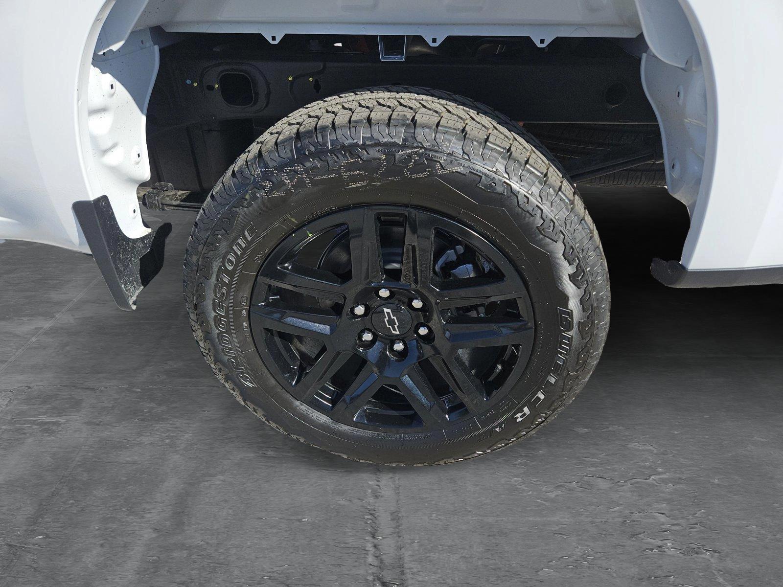 2025 Chevrolet Silverado 1500 Vehicle Photo in NORTH RICHLAND HILLS, TX 76180-7199