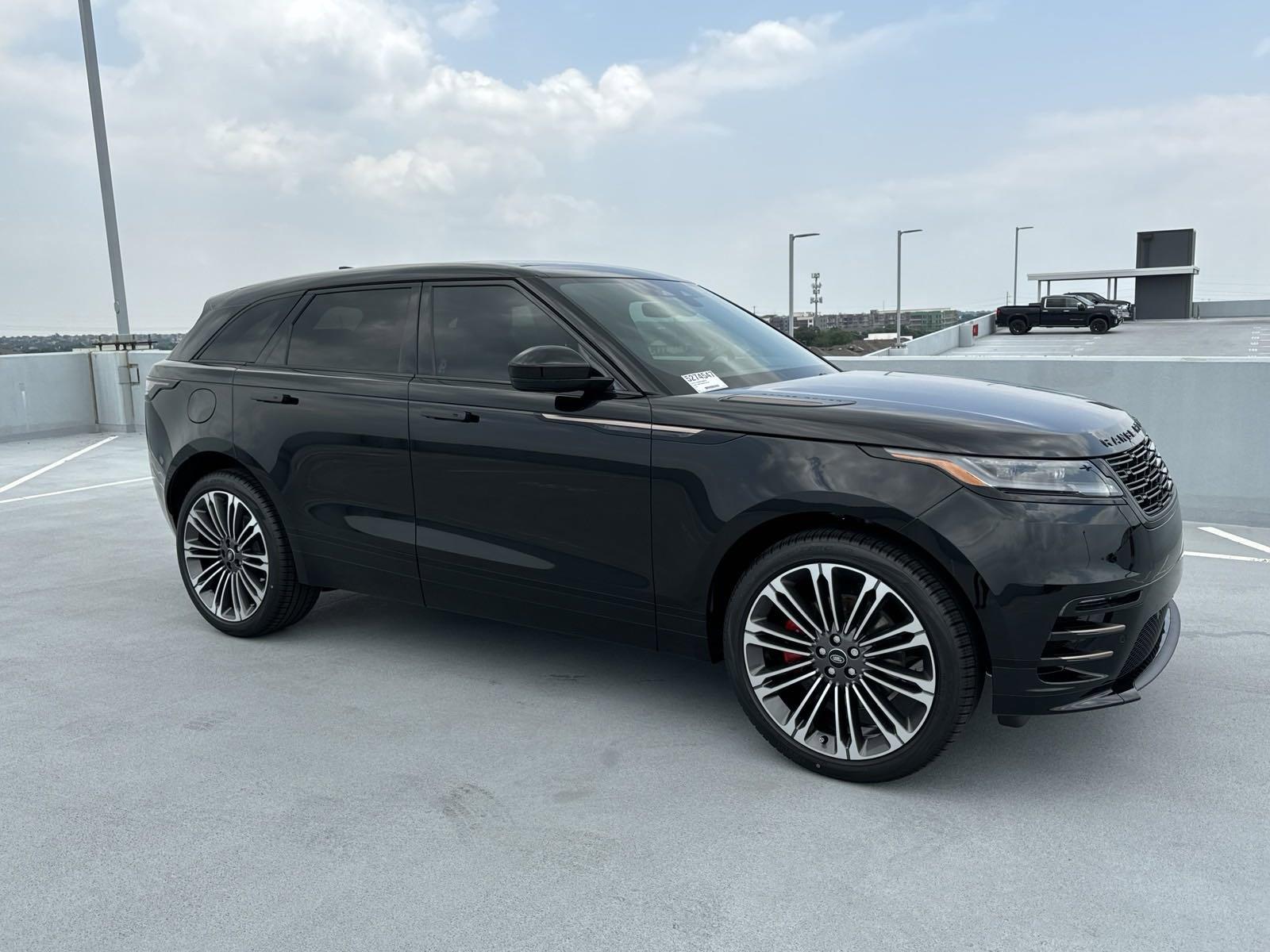 2025 Range Rover Velar Vehicle Photo in AUSTIN, TX 78717