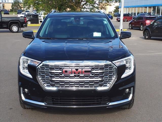 Used 2022 GMC Terrain Denali with VIN 3GKALXEV9NL262087 for sale in Princeton, MN