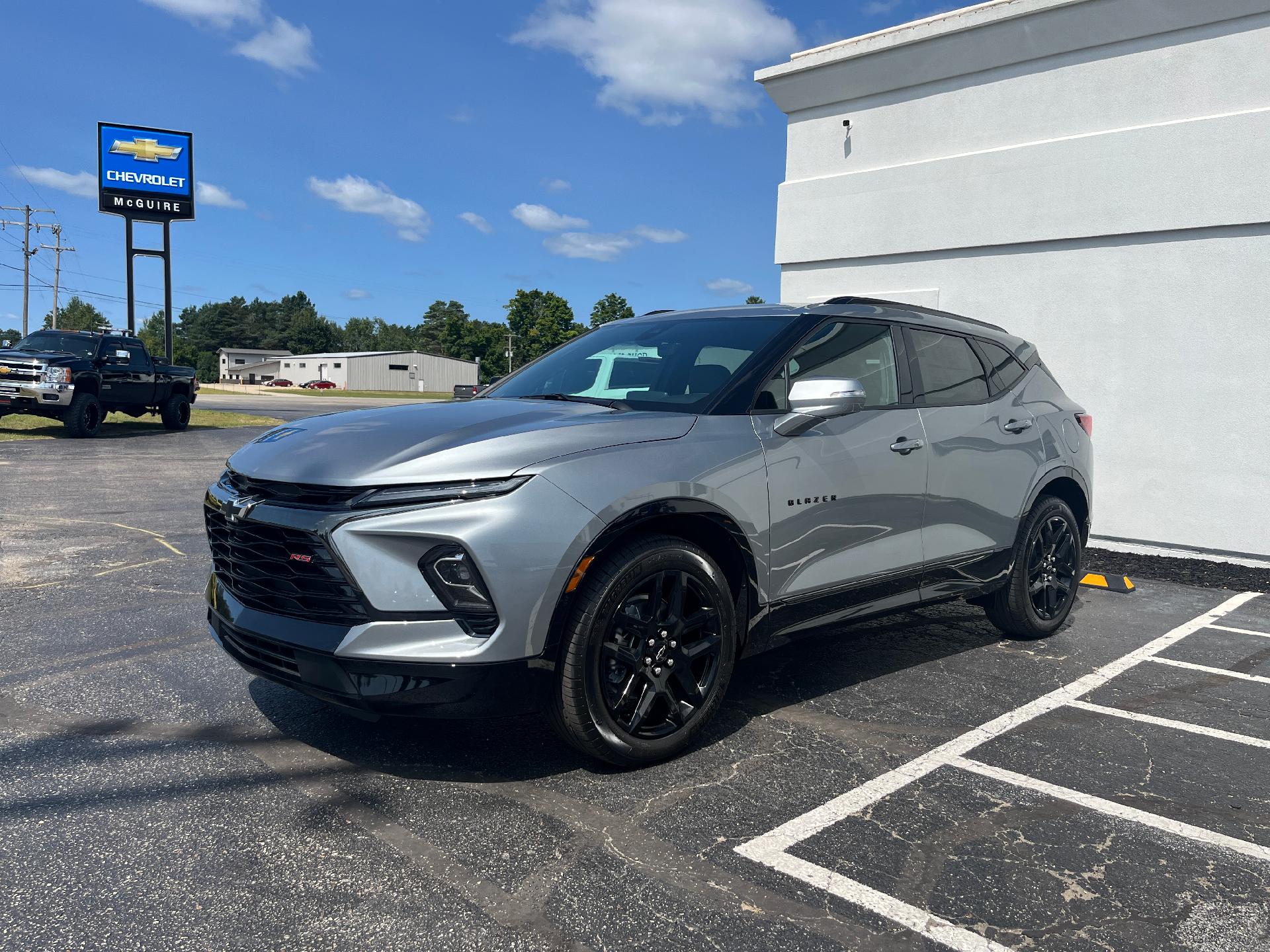 2025 Chevrolet Blazer Vehicle Photo in CLARE, MI 48617-9414