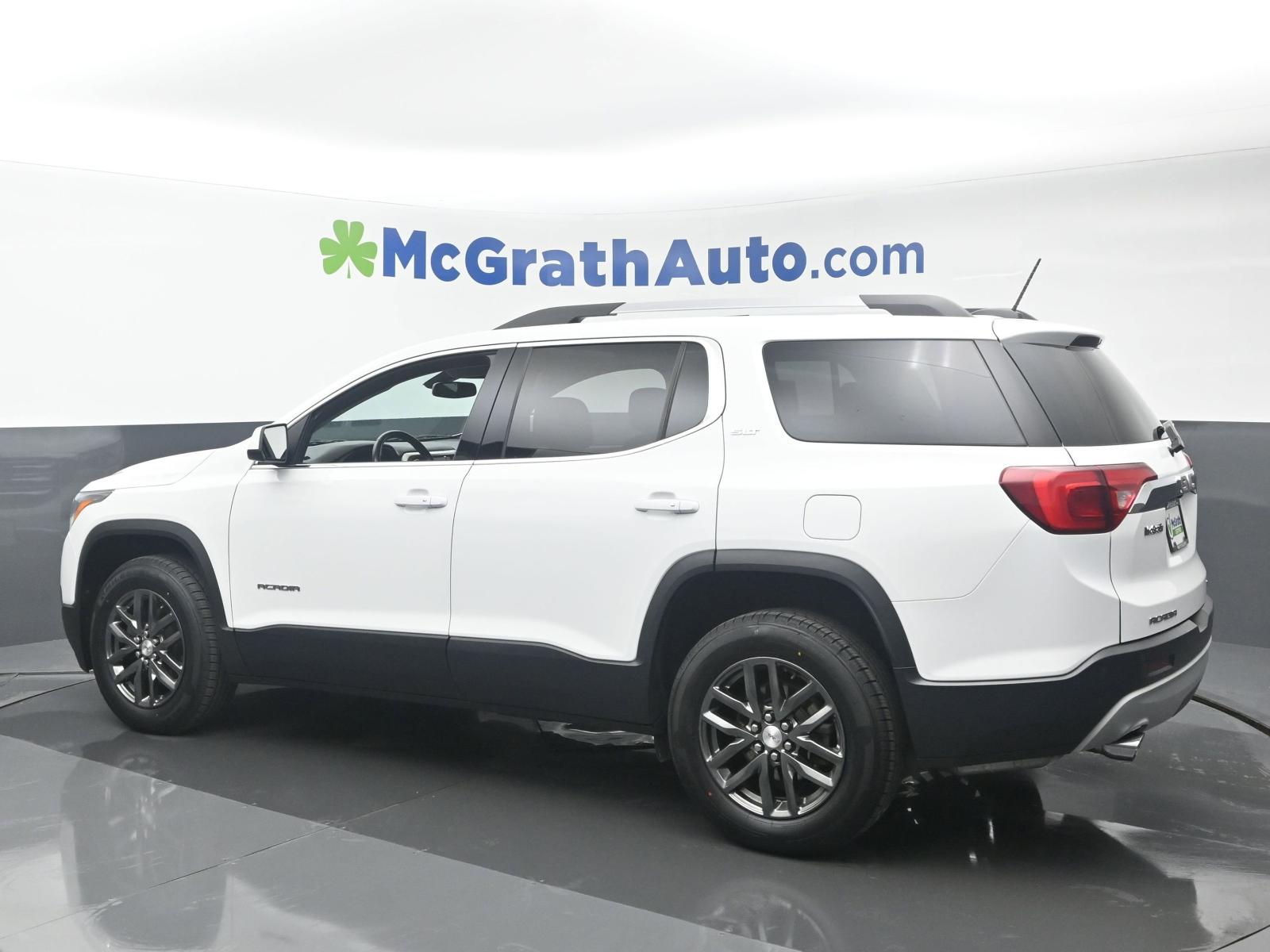 2019 GMC Acadia Vehicle Photo in Marion, IA 52302