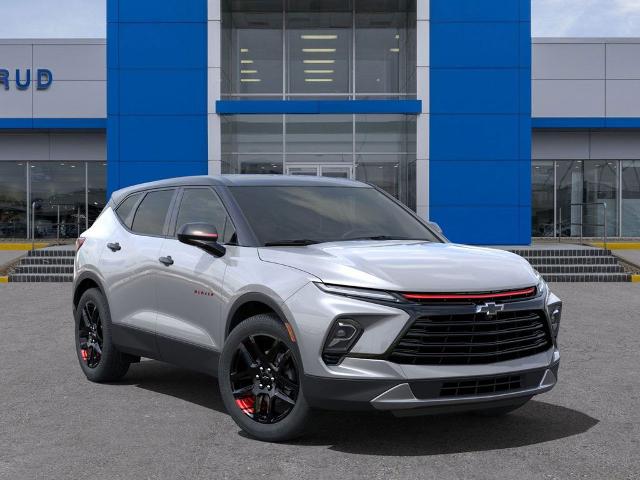 2025 Chevrolet Blazer Vehicle Photo in GREEN BAY, WI 54302-3701