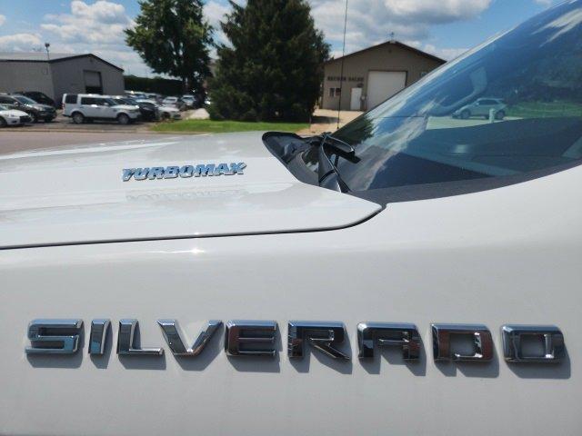 2024 Chevrolet Silverado 1500 Vehicle Photo in SAUK CITY, WI 53583-1301